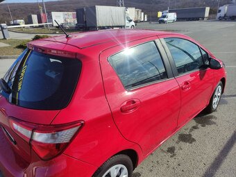 Predám Toyotu Yaris 1,5l rok výroby 9/2020 - 6