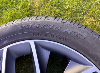 Predám originál 19´´ ALU Crater 5x112 pneu 235/50 R19 99V - 6