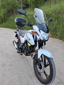 Predám,vymením Honda CBF125 F , TOP stav,1700km - 6