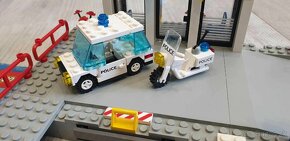 LEGO 6540 Classic Town Pier Police - 6