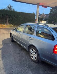 predam škoda octavia 2 facelift Dovoz anglicko gb - 6