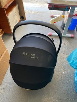 Cybex vajíčko plus podstava - 6