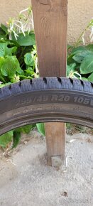 255/45 R20 zimne pneumatiky - 6