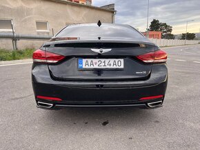 Hyundai Genesis, 3.8 V6, HTRAC - 6