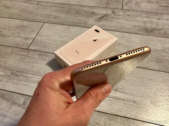 Predam Apple iPhone 8 Plus 256 GB Rose Gold - 6