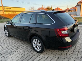 Škoda Octavia Combi 2.0 TDI Style - 6