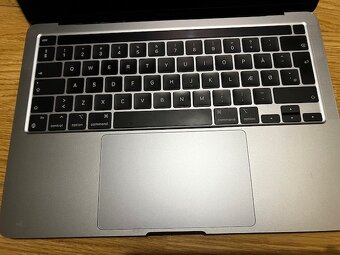 MacBook Pro (13-palcový, M2, 2022) - 6