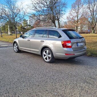 Škoda Octavia III 2.0 tdi - 6