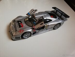 1:18 Mecedes Benz CLK GTR   Maisto - 6