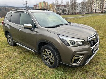 Subaru Forester 2.0i-L e-Boxer MHEV Pure Lineartronic - 6