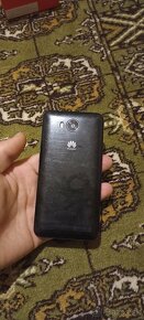 HUAWEI Y6 2019 A HUAWEI Y3 - 6