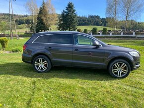 Audi q7 3.0 tdi rozredam na nahradne diely alcantara - 6