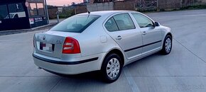 Škoda Octavia II 1.9TDi 77Kw 4/2005 M5 Ambiente - 6