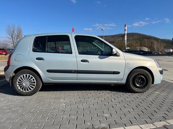 Renault Clio 1.2 16V - 6