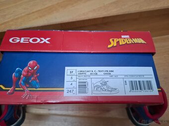 Prechodne topanky Geox, blikajuce Spiderman, vel 37 - 6