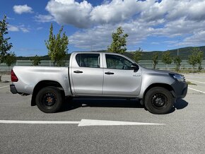 TOYOTA HILUX NA PREDAJ, AJ NA SPLATKY - 6