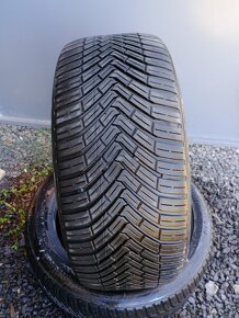 Celoročné pneu 215/45 r18 - 2ks - Continental - 6