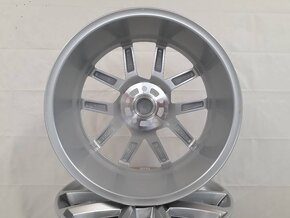 Alu disky Seat, Škoda, Vw R18 5x112 7,5J ET46 - 6