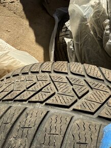 245 / 40 / R20 2x Continental 2x Pirelli - Zimne - 6