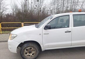 Toyota Hilux - 6