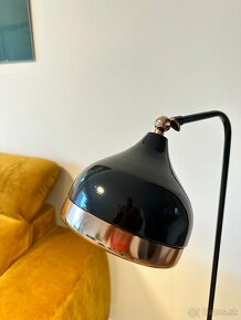 Dizajnová čierno - rose gold lampa na čítanie - 6