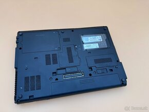 Predám notebook vhodný na opravu alebo doskladanie HP 8440p. - 6