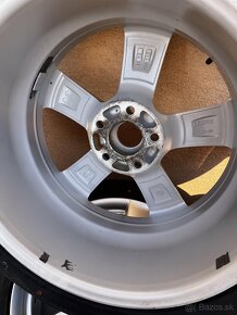 5x112 R17 7,5J ET52 VW + 225/45 R17 zimné (2024) - 6