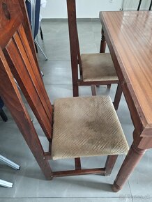 Jedalensky stol a stoličky - 6