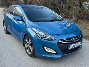 Hyundai i30 1.6gdi 166000km kúpené na SR PLNE POJAZDNÉ - 6