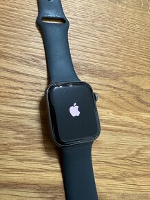 Apple Watch 5 (44mm) - 6