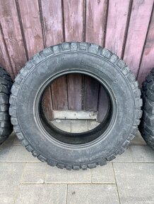 Radial Tyre K2 265/65 R17 - 6