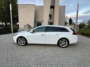 Opel Insignia 2.0 CDTi 96kw M6 2010 - 6