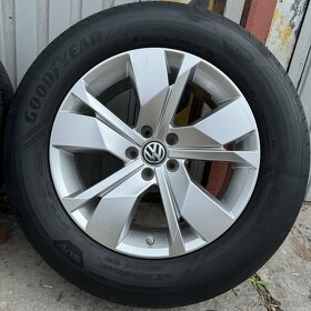 ✅Originál elektróny VW TOUAREG R18 8J ET25 | LETNÉ 235/65R18 - 6