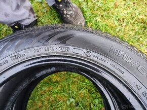 pneu 4x  Nokian 185/60 R15 dezen 5mm - 6