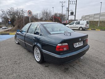 Bmw e39 520i -  2.0l benzín- 110kw - 6