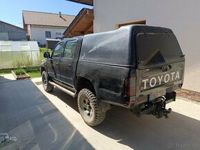 Toyota Hilux - 6