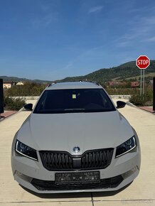 Škoda Superb Sportline 140kw /4x4/DSG/WEBASTO/ - 6