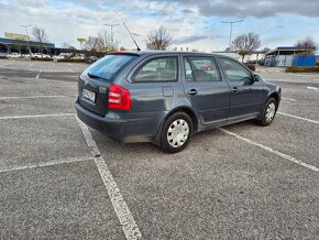 Škoda Octavia combi 1.6 Mpi - 6