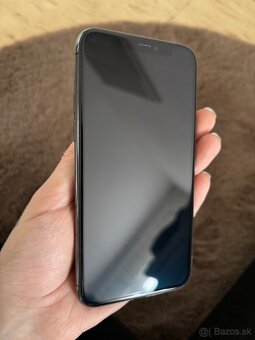 iPhone 11 Pro 256 GB - 6