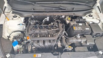 Hyundai i20 1.2 - 6