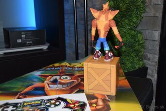 NECA Crash Bandicoot - 6