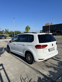 Volkswagen Touran 1.4 TSI 7-miestne - 6