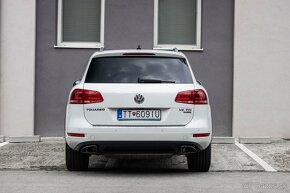 Volkswagen Touareg II 3.0 V6 TDI Premium 4XMOTION - 6