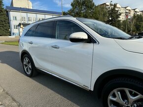 KIA Sorento 2.2 CRDi 4WD Platinum A/T - 6