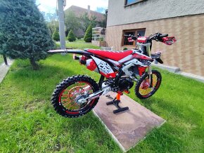 Honda CRF250R ,  65MTH - 6