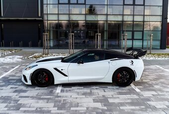 Corvette 6.2 C8 STINGRAY - 6