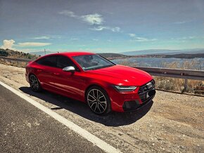 Prenájom Audi S7 - 6