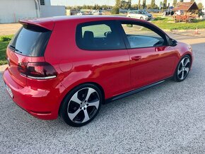 Volkswagen Golf VI GTD - 6