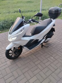 Skúter Honda PCX - 6