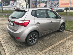 Hyundai ix20 - 6